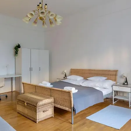 Apartment B333 - In The Heart Of The