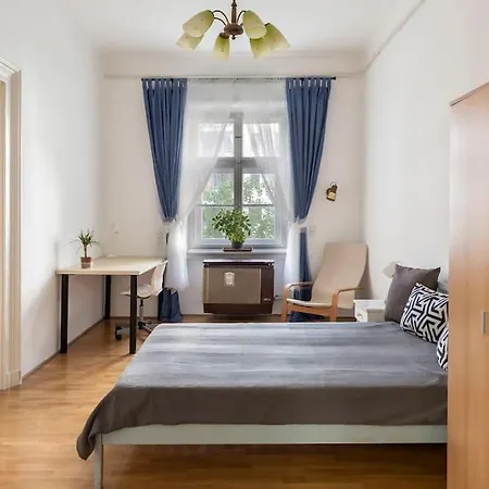 B333 - In The Heart Of The Apartment Budapest